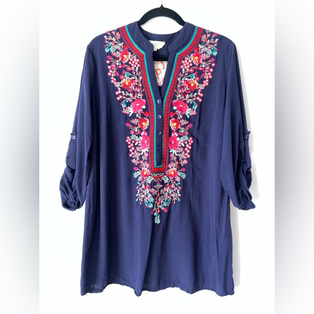 Anthropologie Luna Moon Tunic Top Boho Navy Floral Embroidered Large Cottagecore - Picture 3 of 13